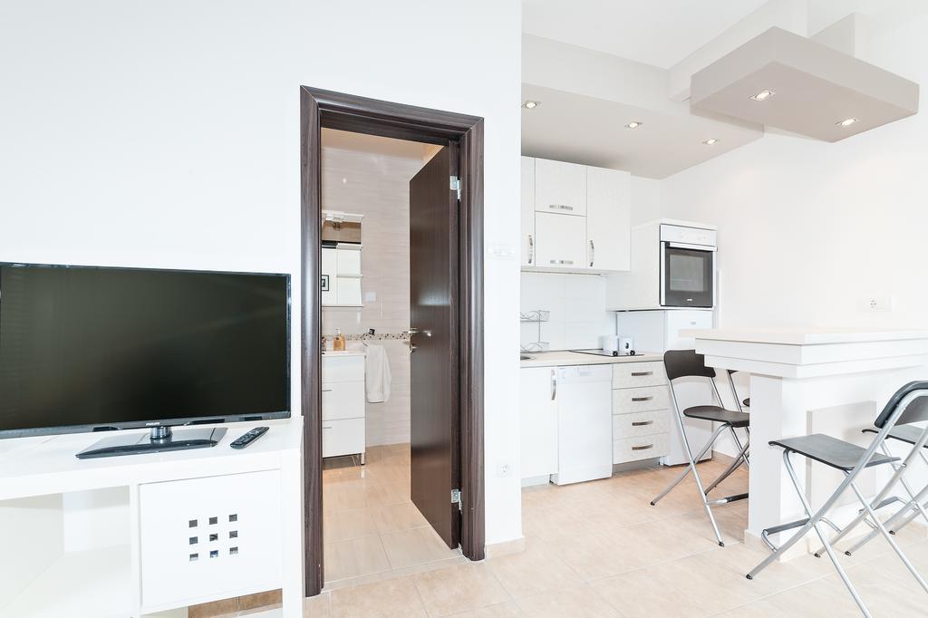 Apartments Pean 蒂瓦特 客房 照片