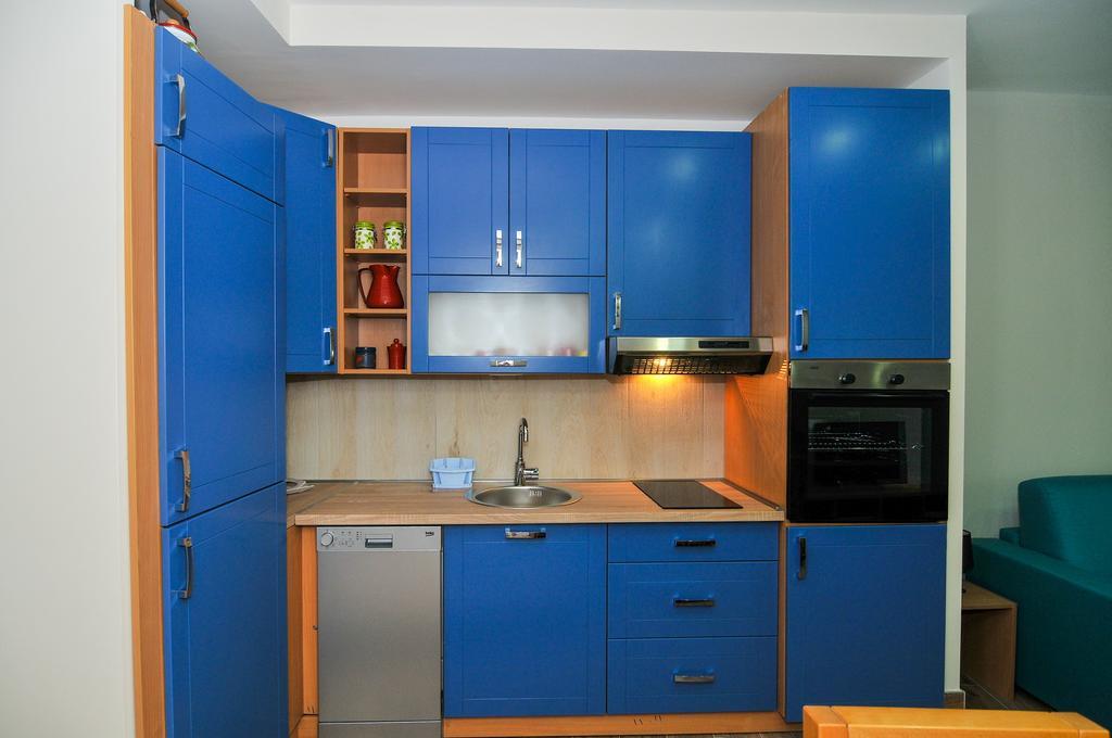 Apartments Pean 蒂瓦特 外观 照片