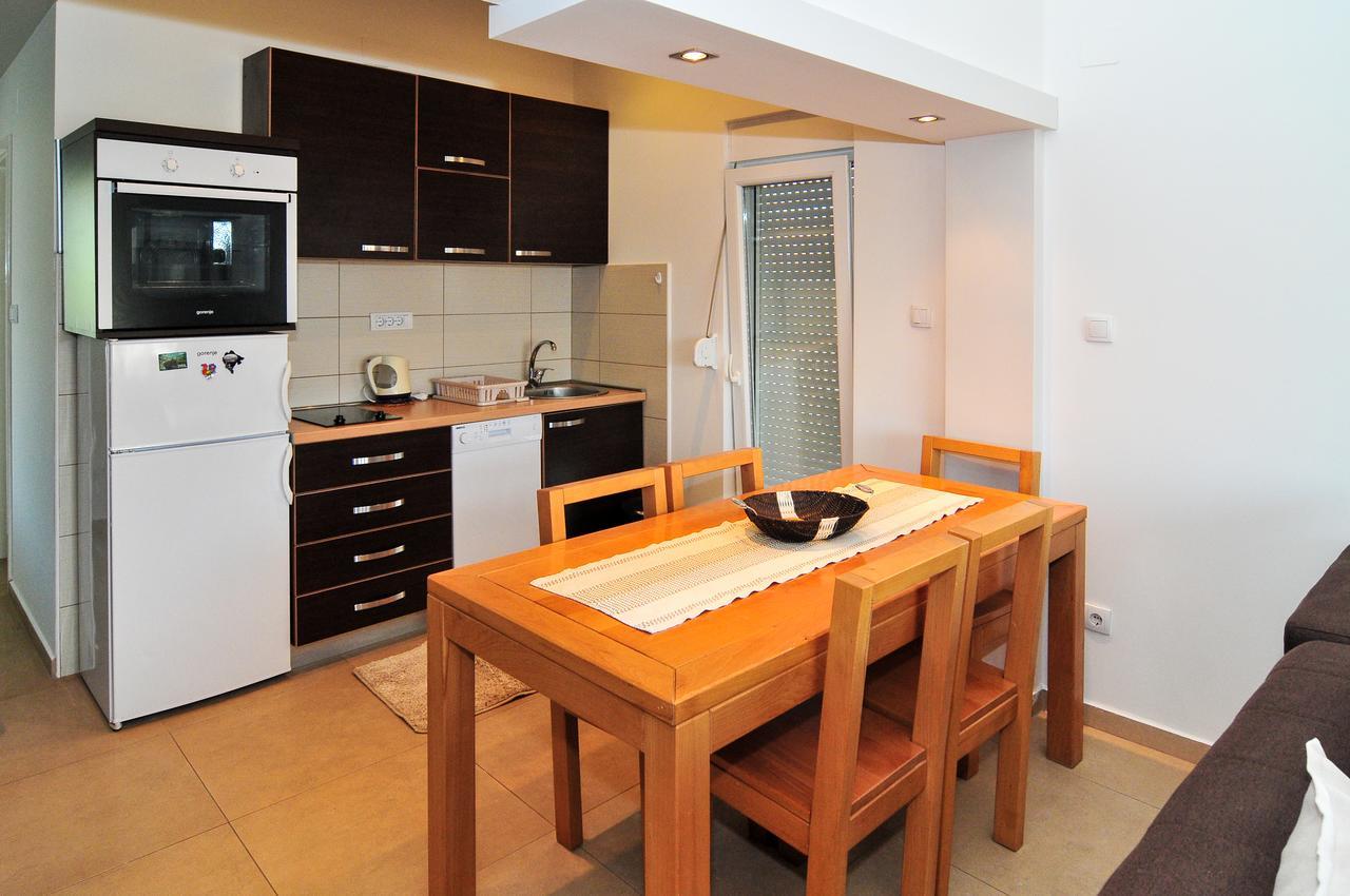 Apartments Pean 蒂瓦特 外观 照片