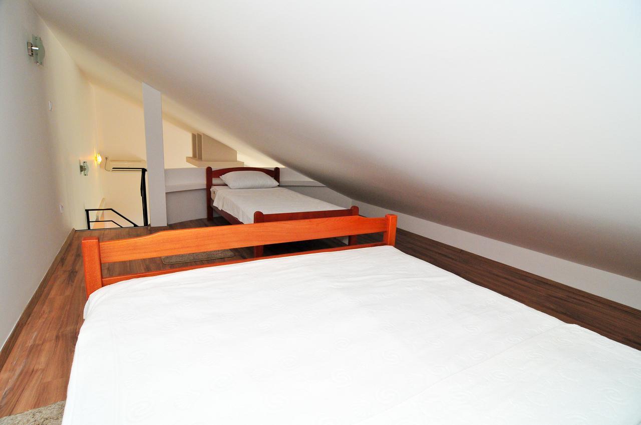 Apartments Pean 蒂瓦特 外观 照片