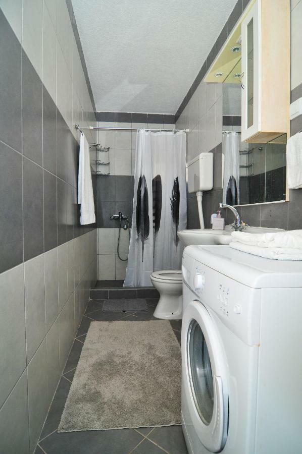 Apartments Pean 蒂瓦特 外观 照片