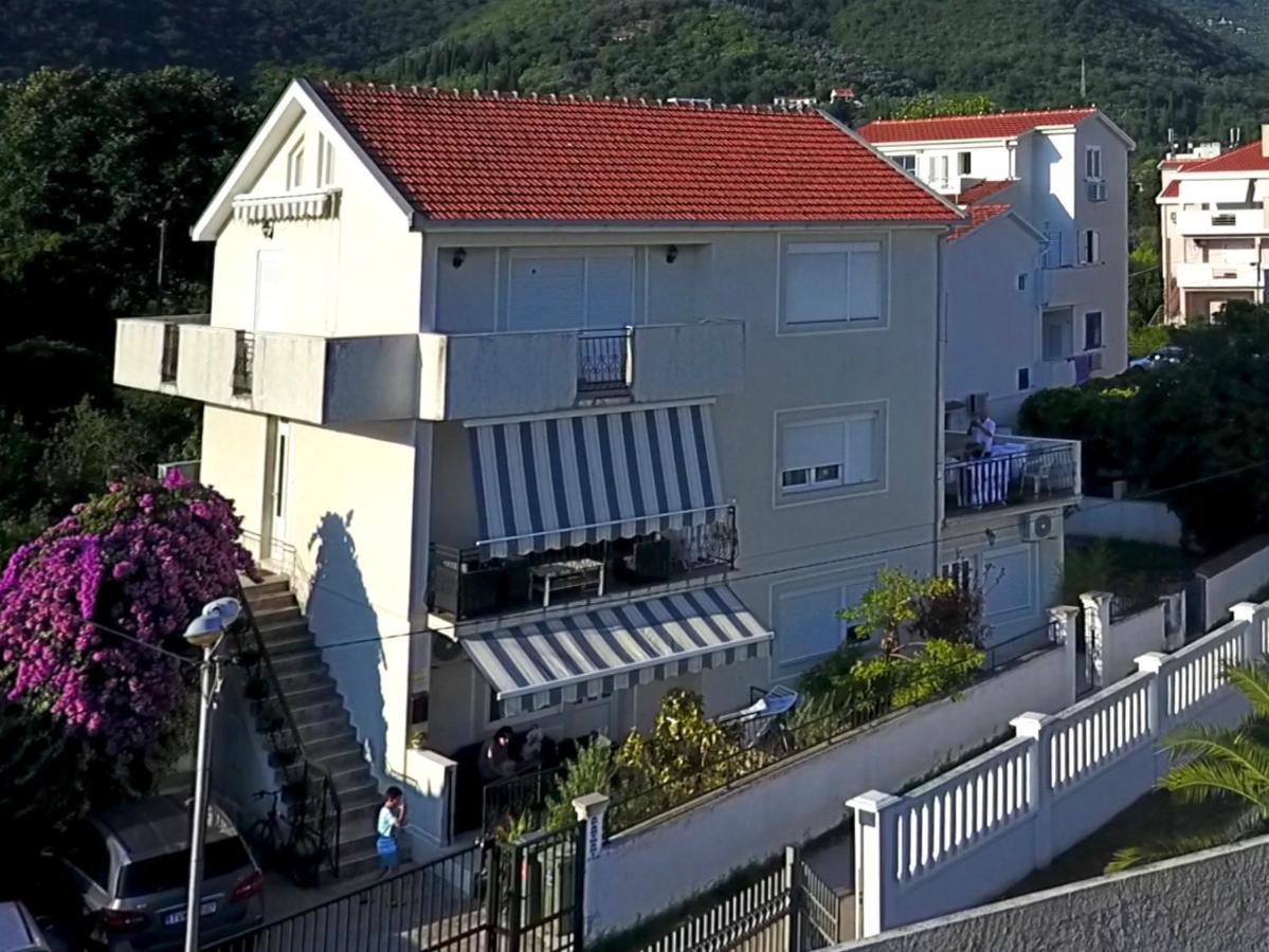 Apartments Pean 蒂瓦特 外观 照片
